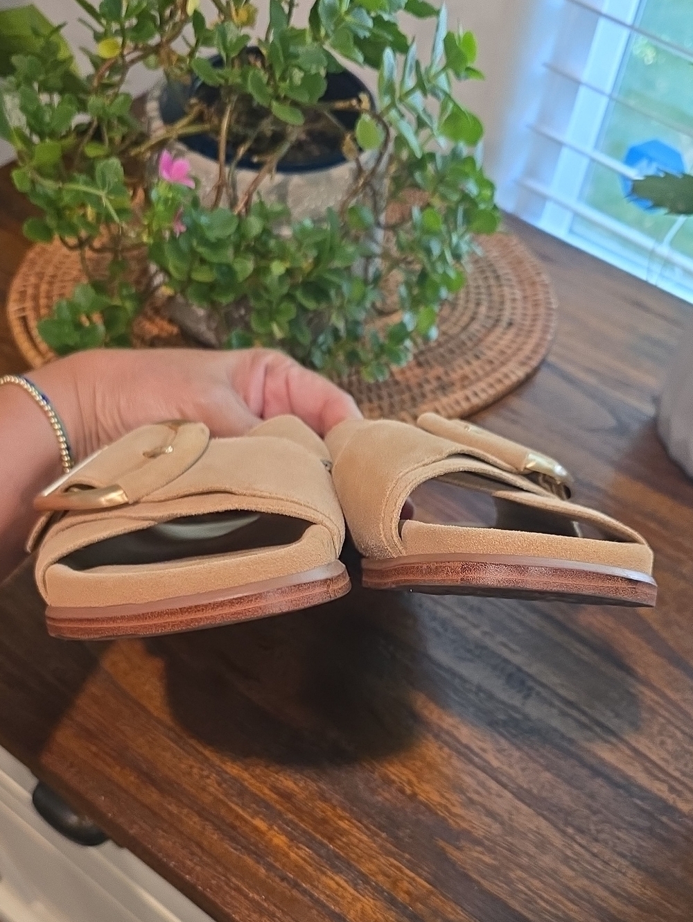 Sam Edelman Tan Suede Buckle Crossband Slides - Picture 4 of 10